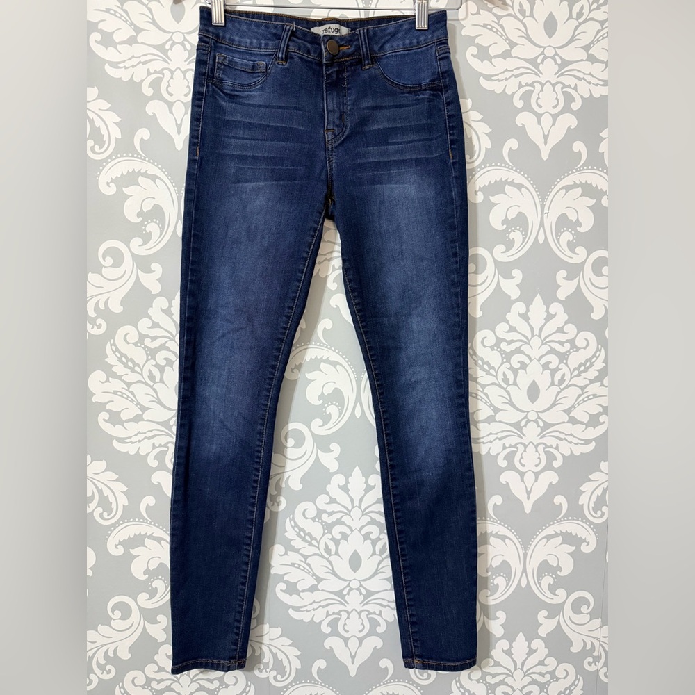 4/$25 • Refuge Dark Blue‎ Mid Rise Skinny Jeans